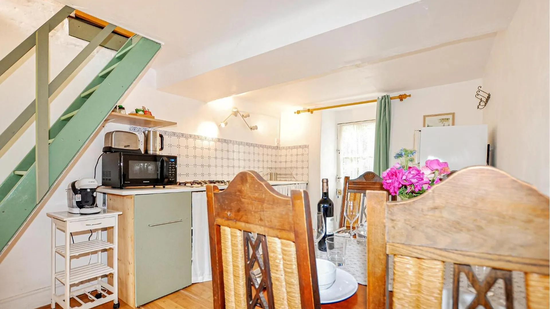 Amazing Home In Dun With Outdoor Swimming Pool 0*,